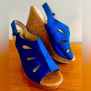 Cushion walk by Avon royal blue cork heels, size 10 new